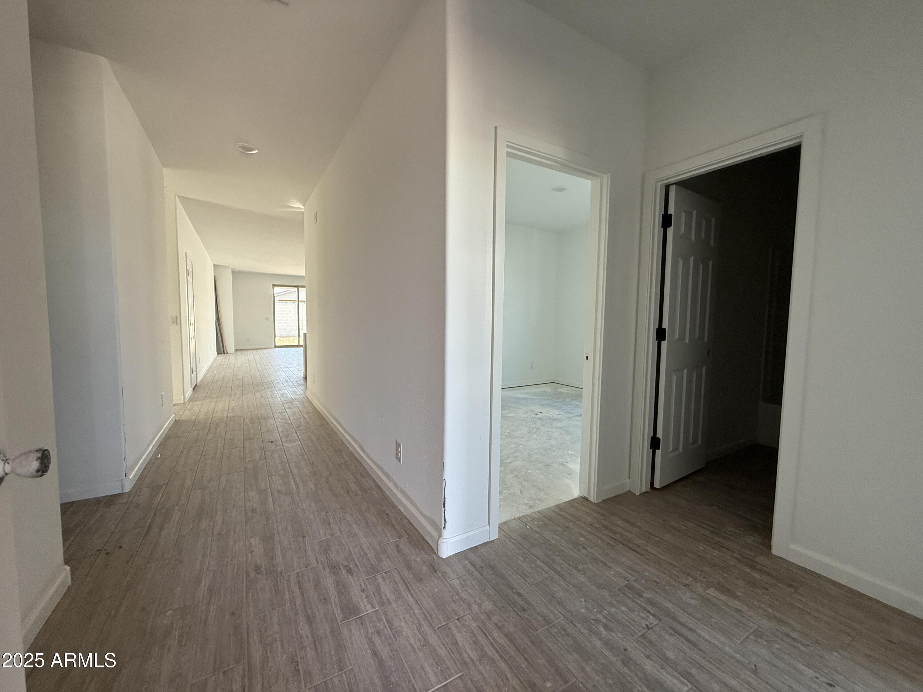 9536 W PARKWAY Drive