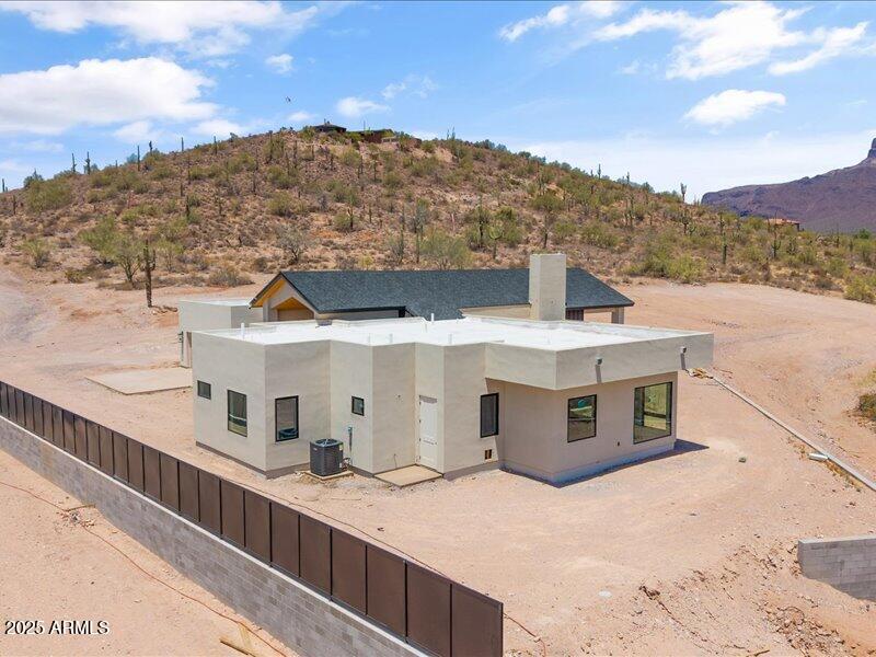 3505 S Kings Ranch Court