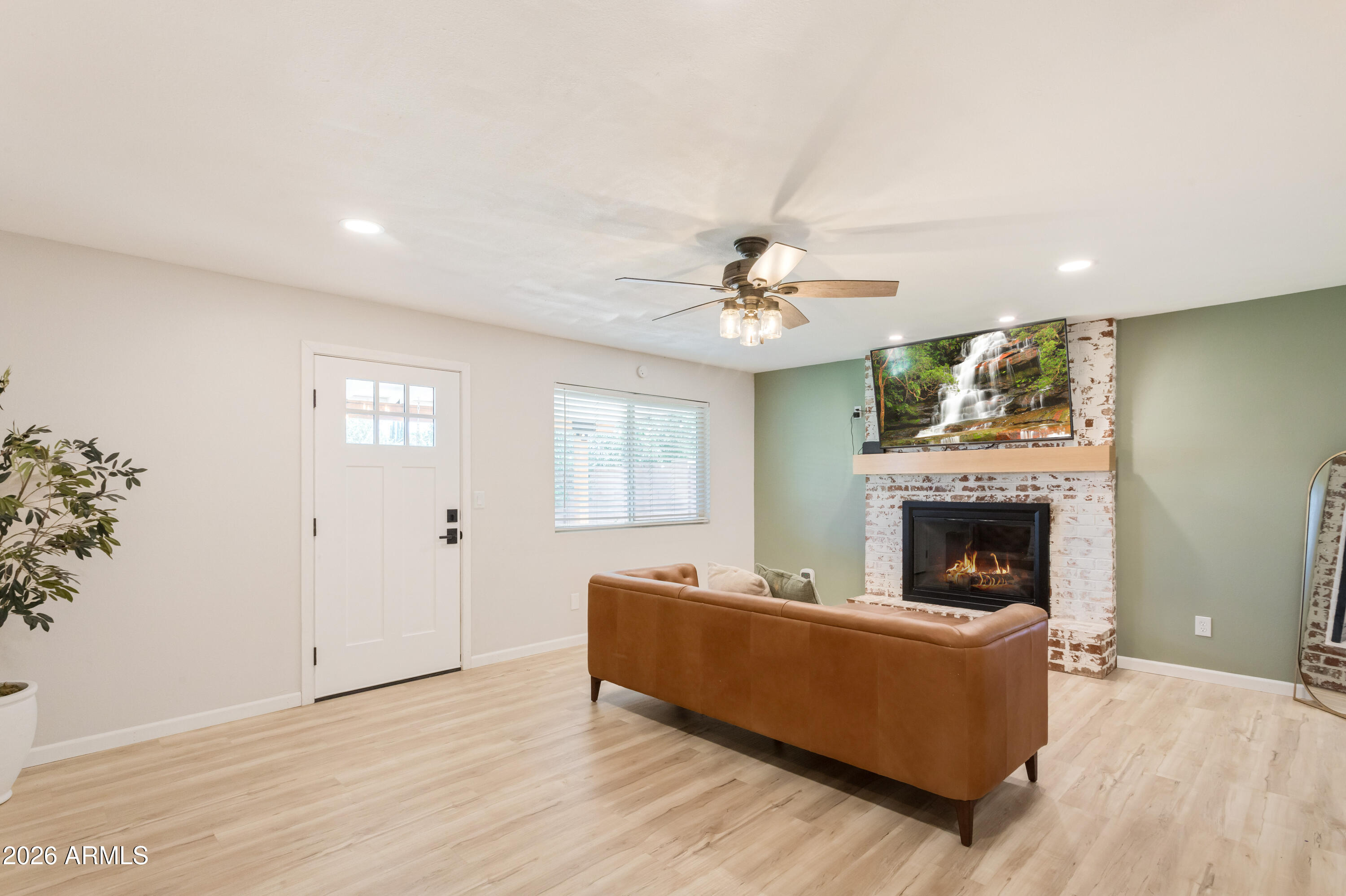 5145 CAMINO DE ARENA --