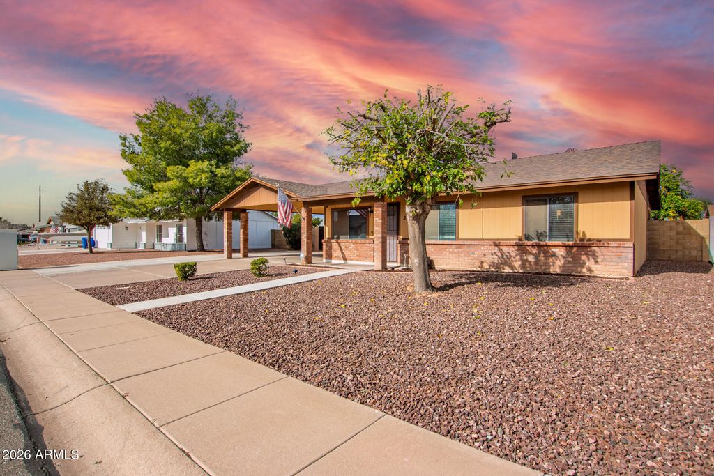 Photo of 2014 E Butler Street, Chandler, AZ 85225 (MLS # 6974960)