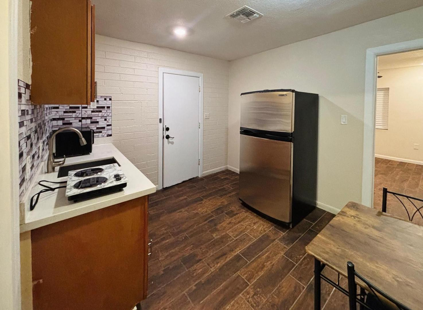 4810 N 69th Drive Studio