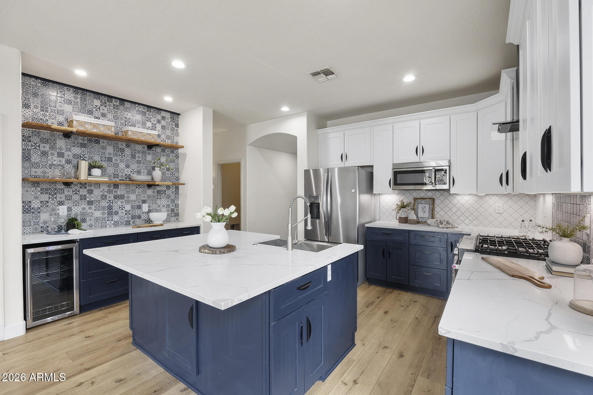 18045 W SUNNYSLOPE Lane