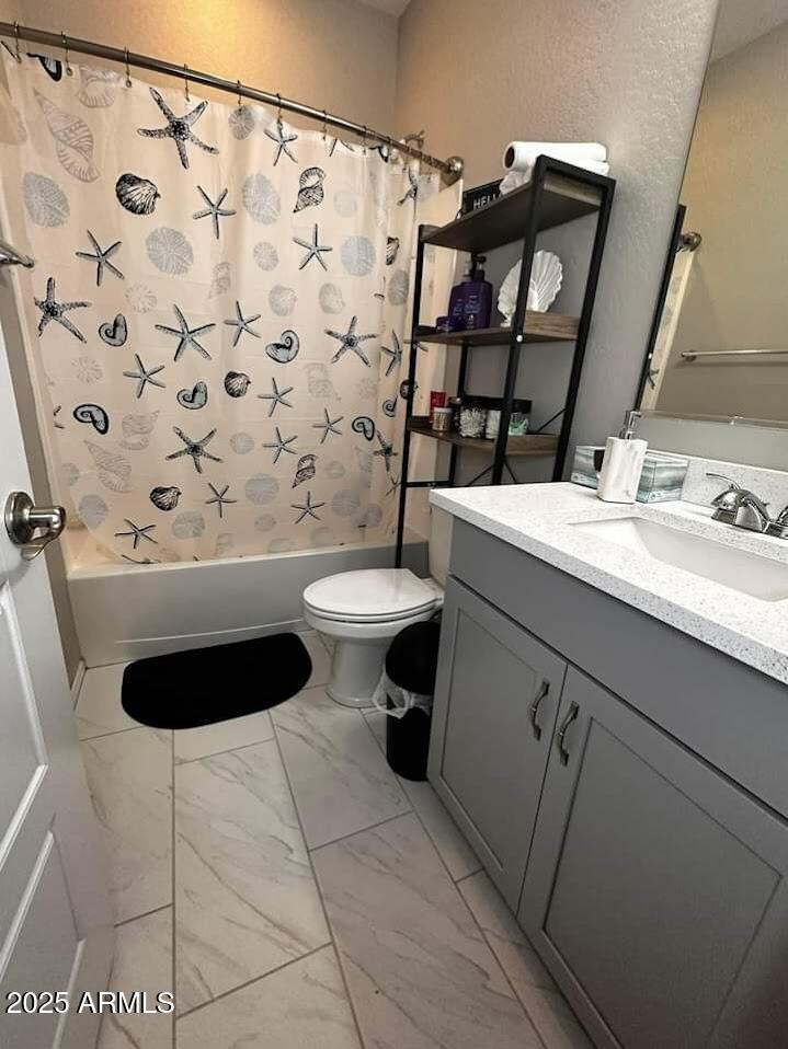310 N PIEDRA --