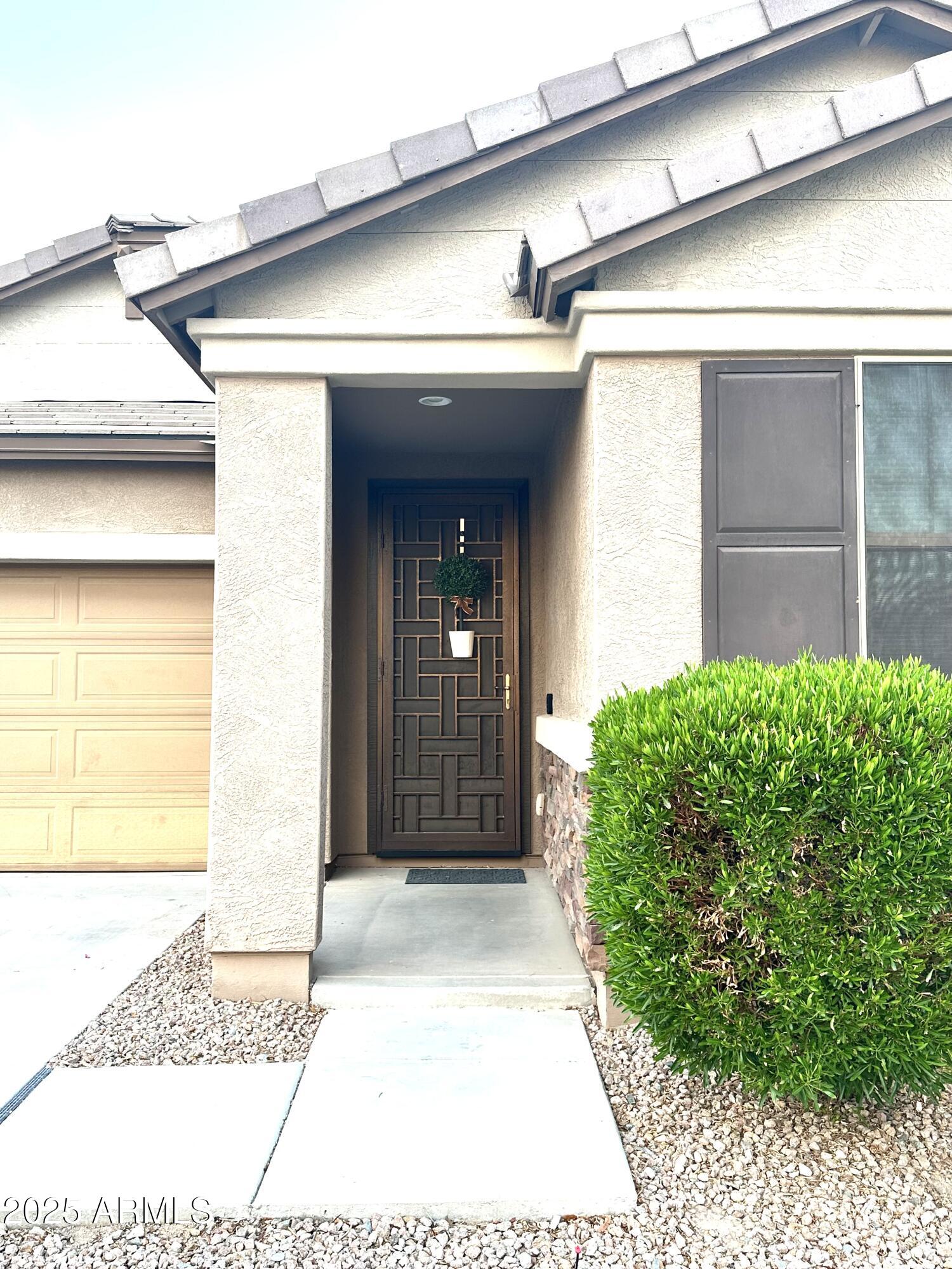 310 N PIEDRA --