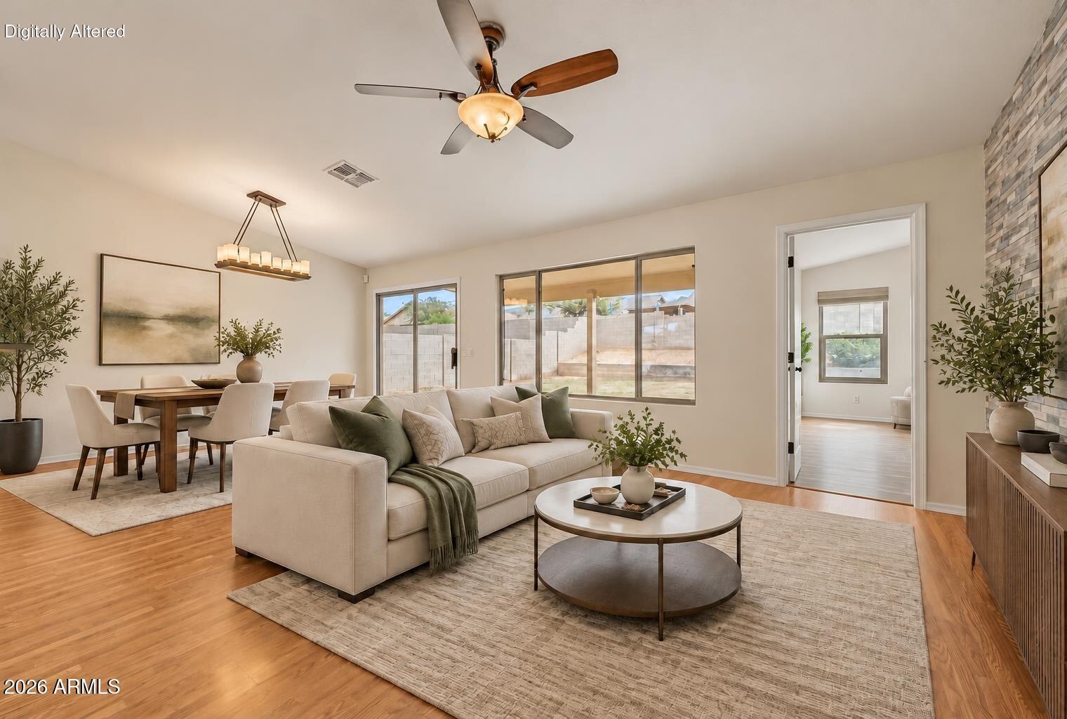 1713 E DESERT Lane