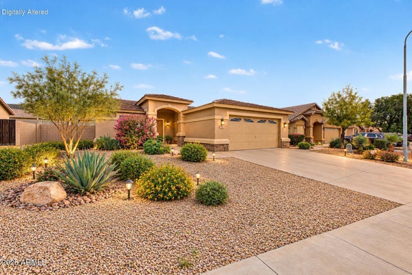 1713 E DESERT LN, PHOENIX, AZ 85042 - Image 6be39be3710c2fc0a2d8a704b0f4f665/3587402873