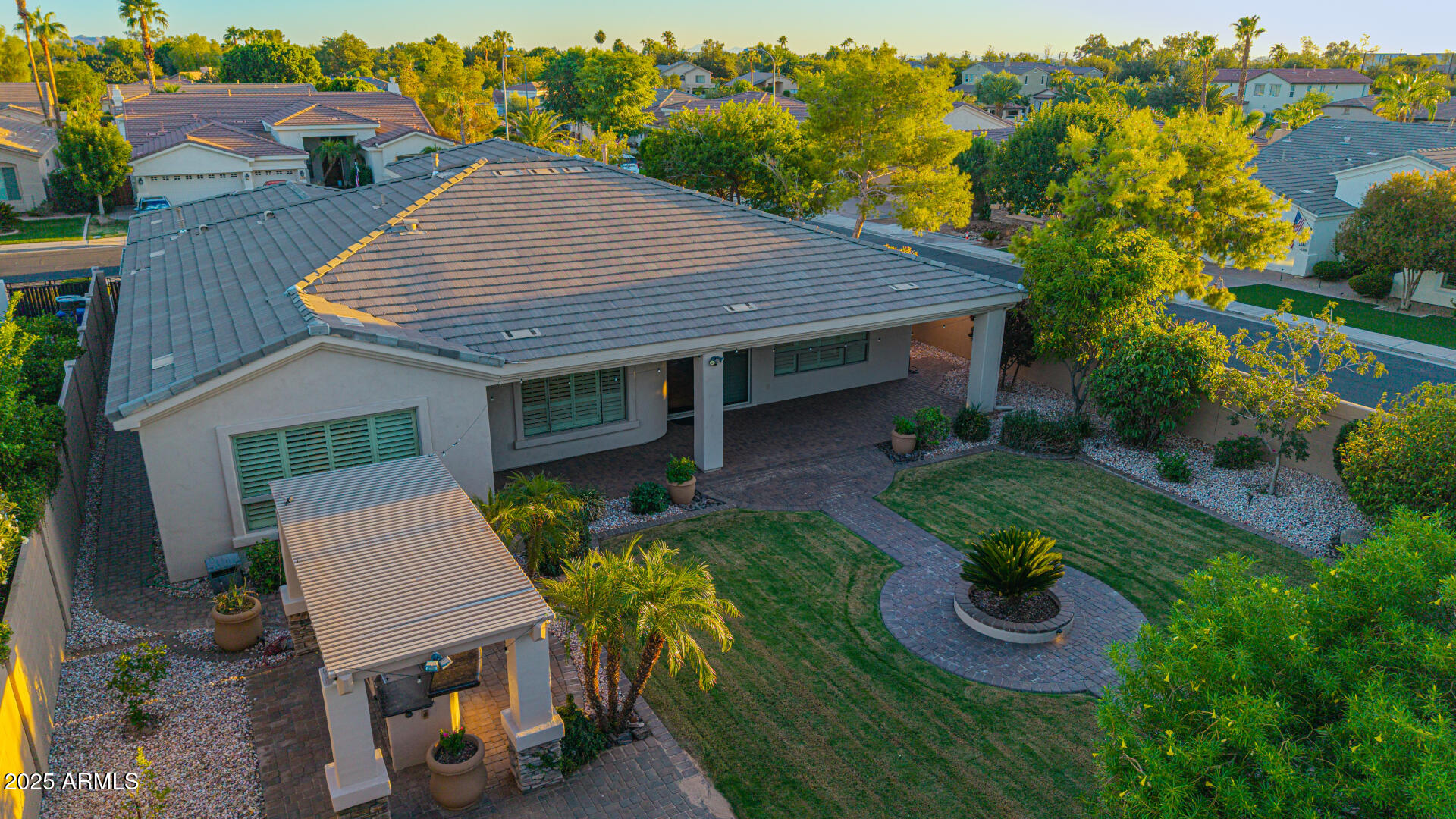 1792 W PRESCOTT Drive