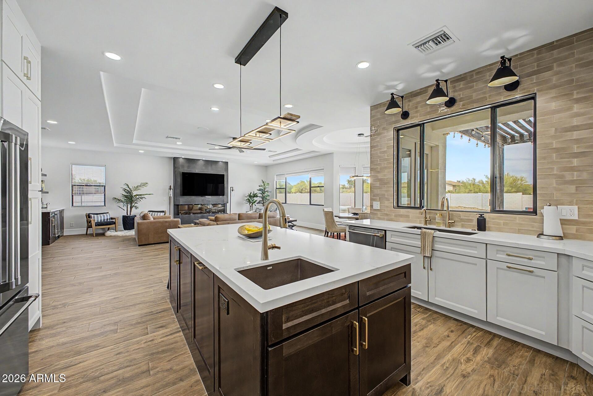 15512 E MORNING VISTA Lane