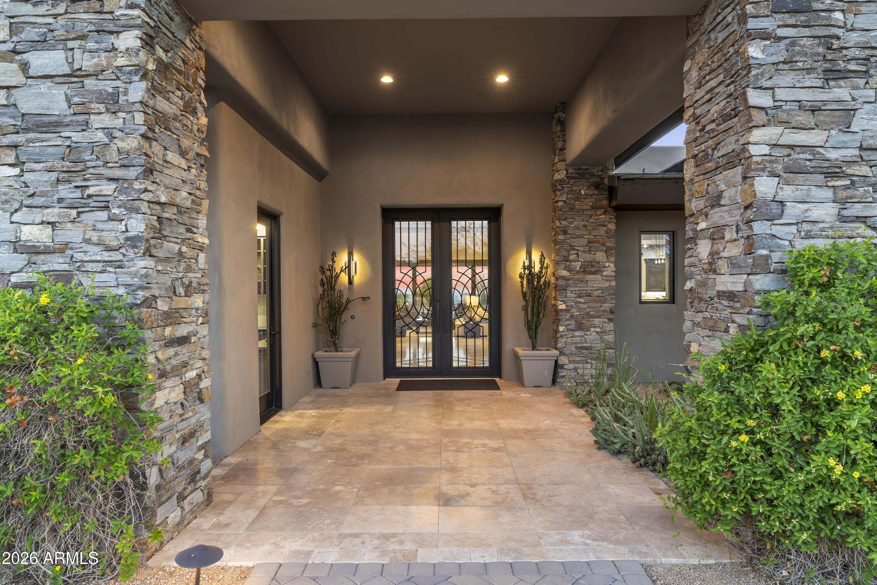 EAGLE GILBERT - Residential