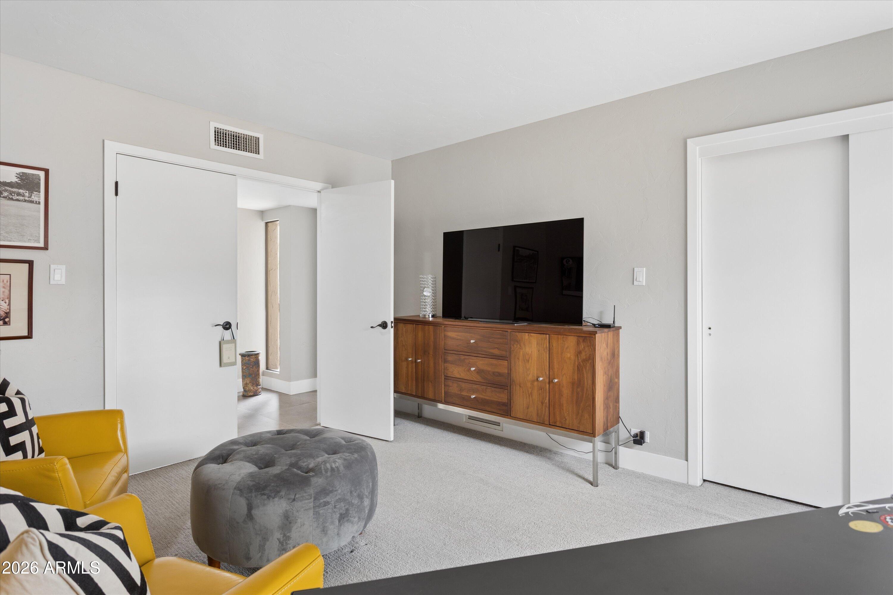 BOULDERS CAREFREE UNIT 1 REPLAT - Residential