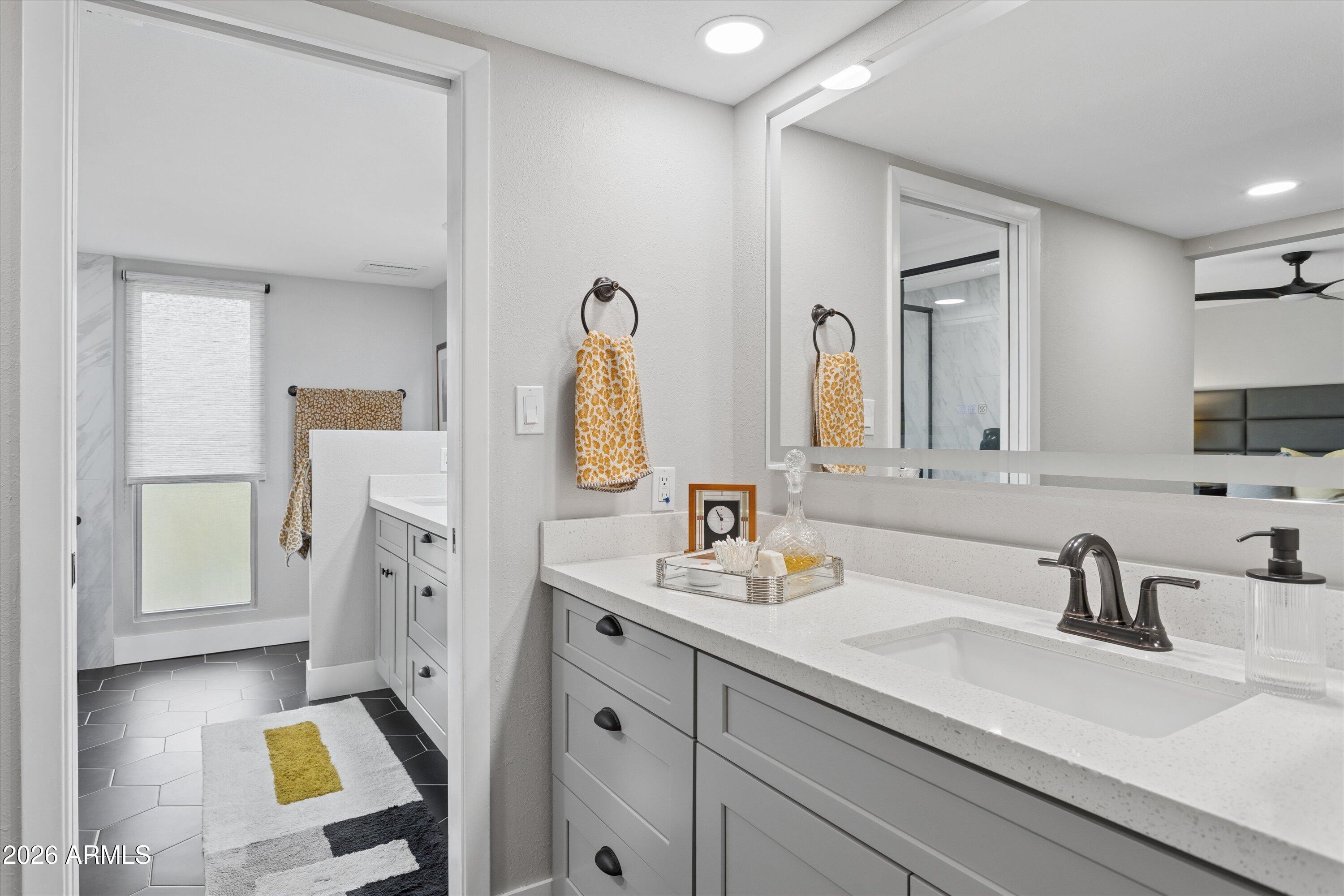 BOULDERS CAREFREE UNIT 1 REPLAT - Residential