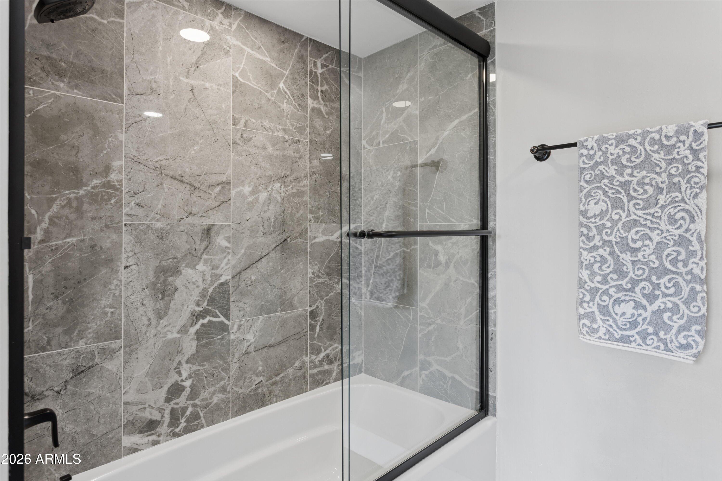 BOULDERS CAREFREE UNIT 1 REPLAT - Residential