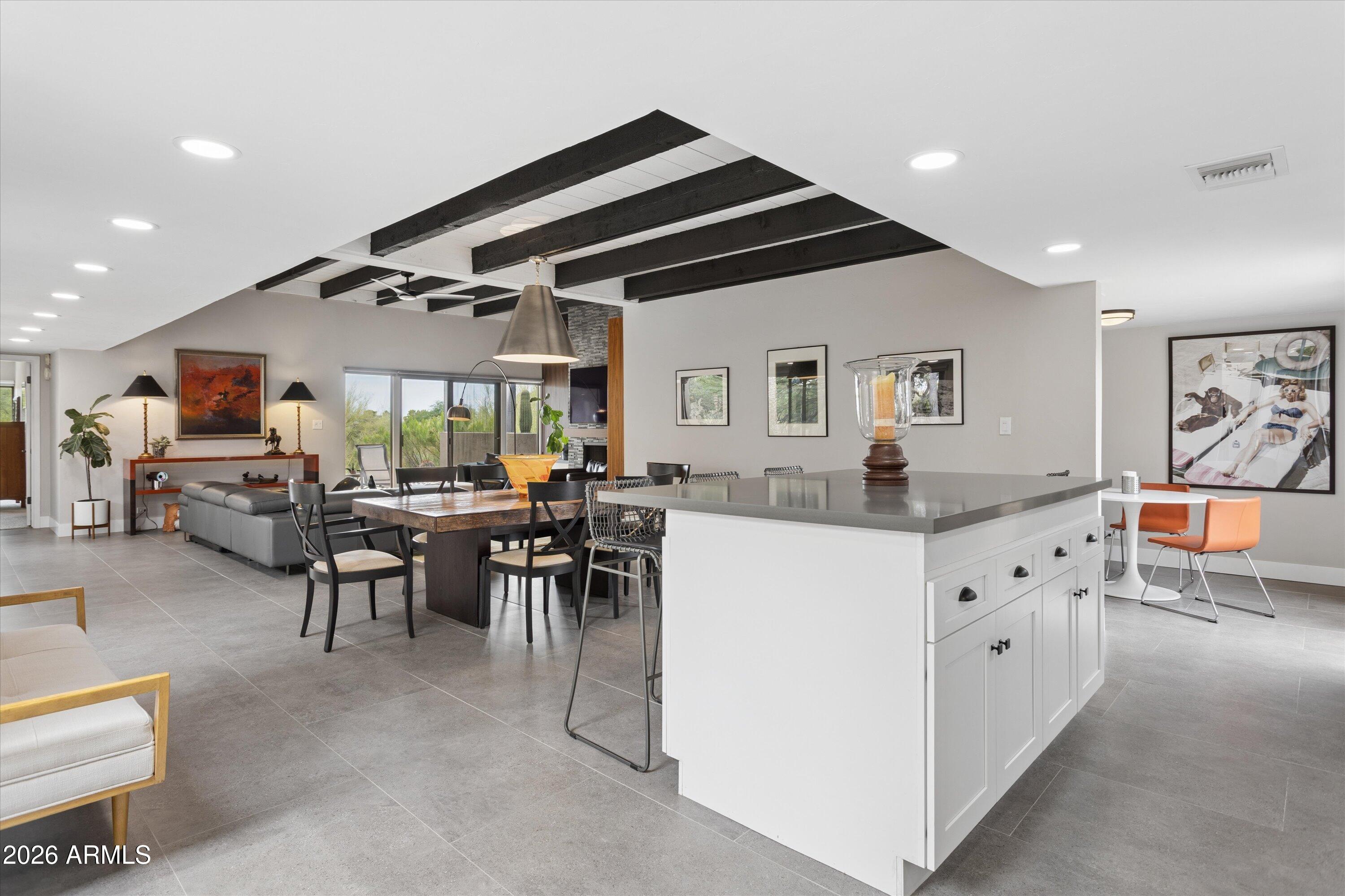 BOULDERS CAREFREE UNIT 1 REPLAT - Residential