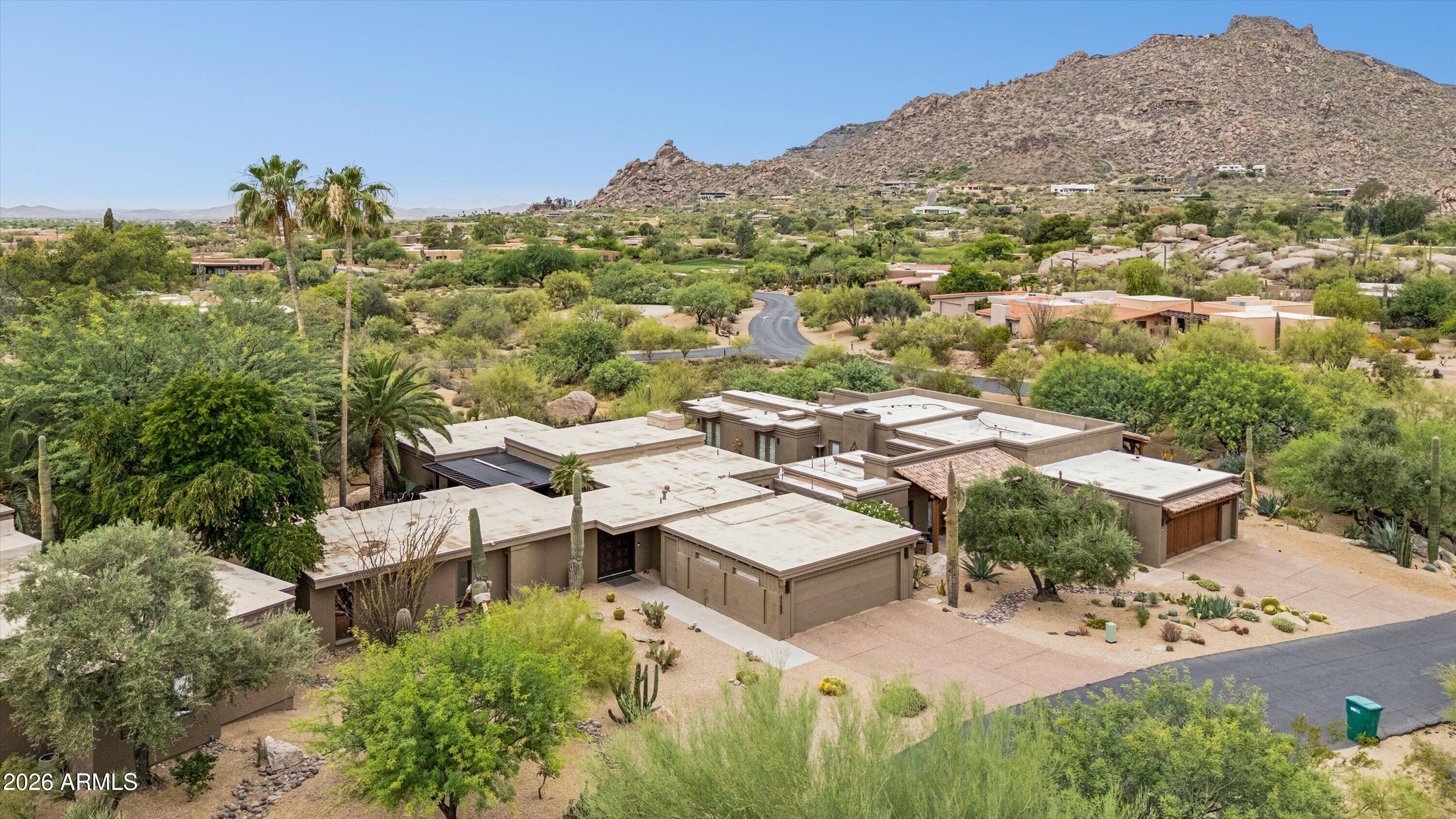BOULDERS CAREFREE UNIT 1 REPLAT - Residential