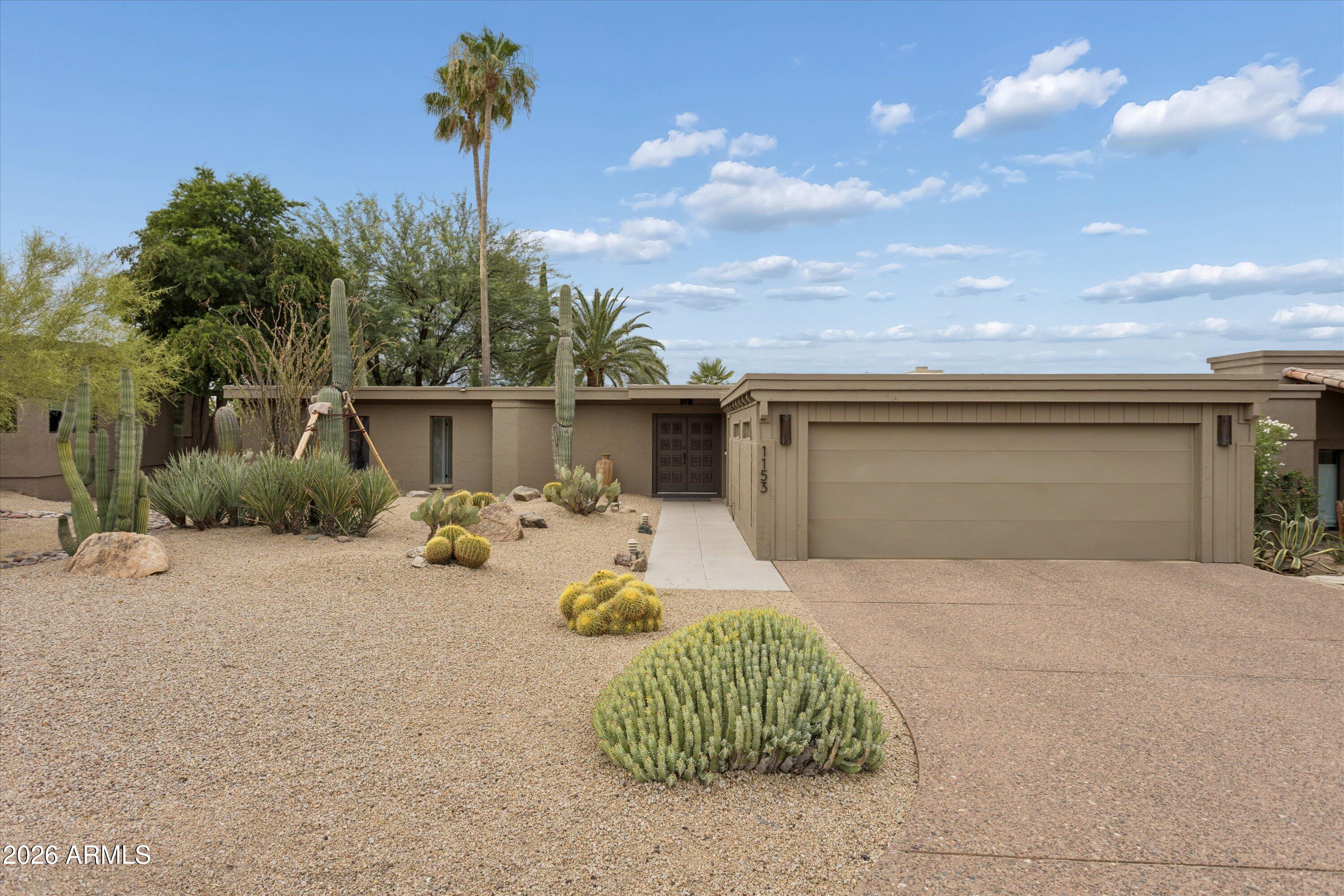 BOULDERS CAREFREE UNIT 1 REPLAT - Residential