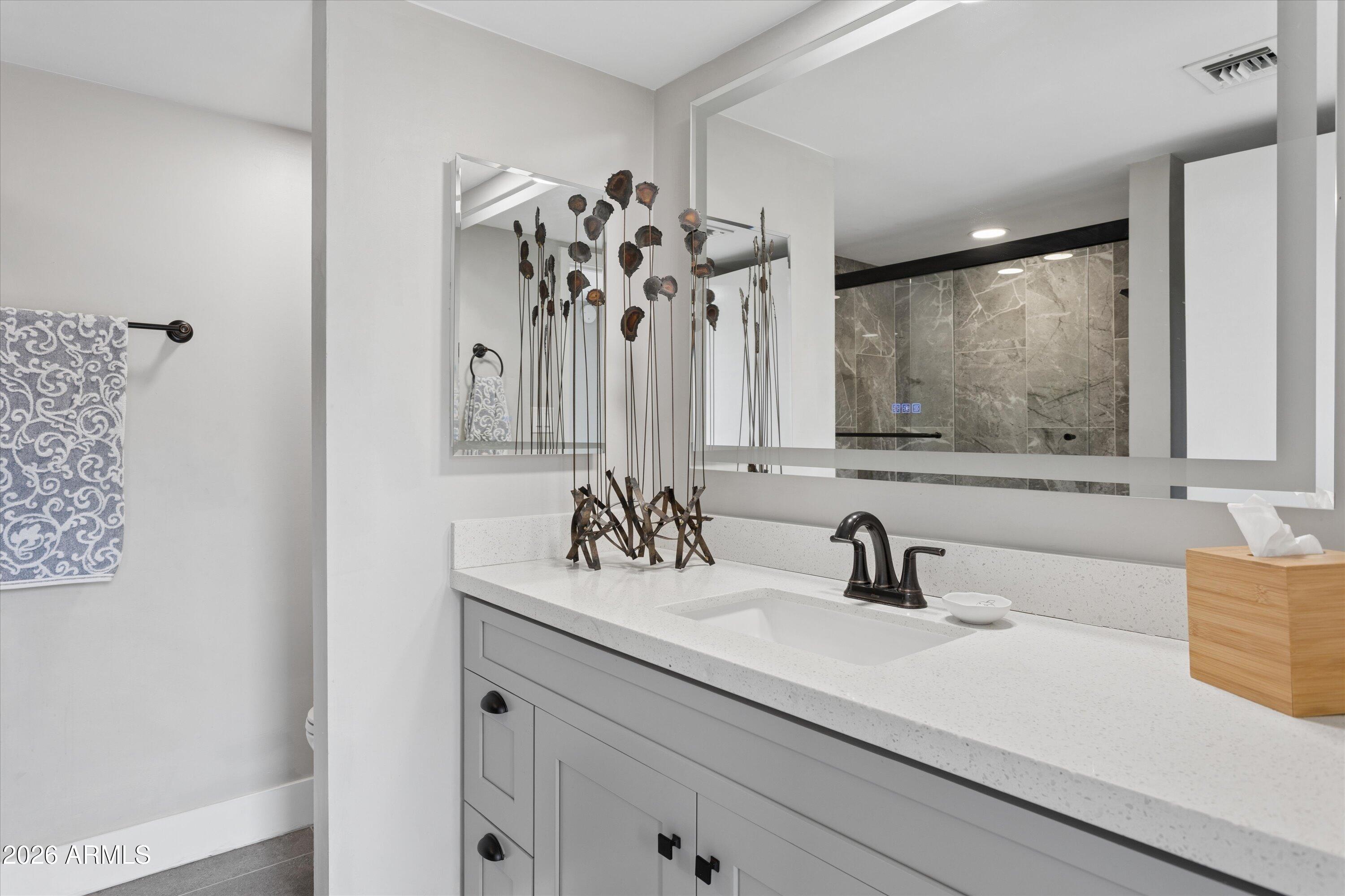 BOULDERS CAREFREE UNIT 1 REPLAT - Residential