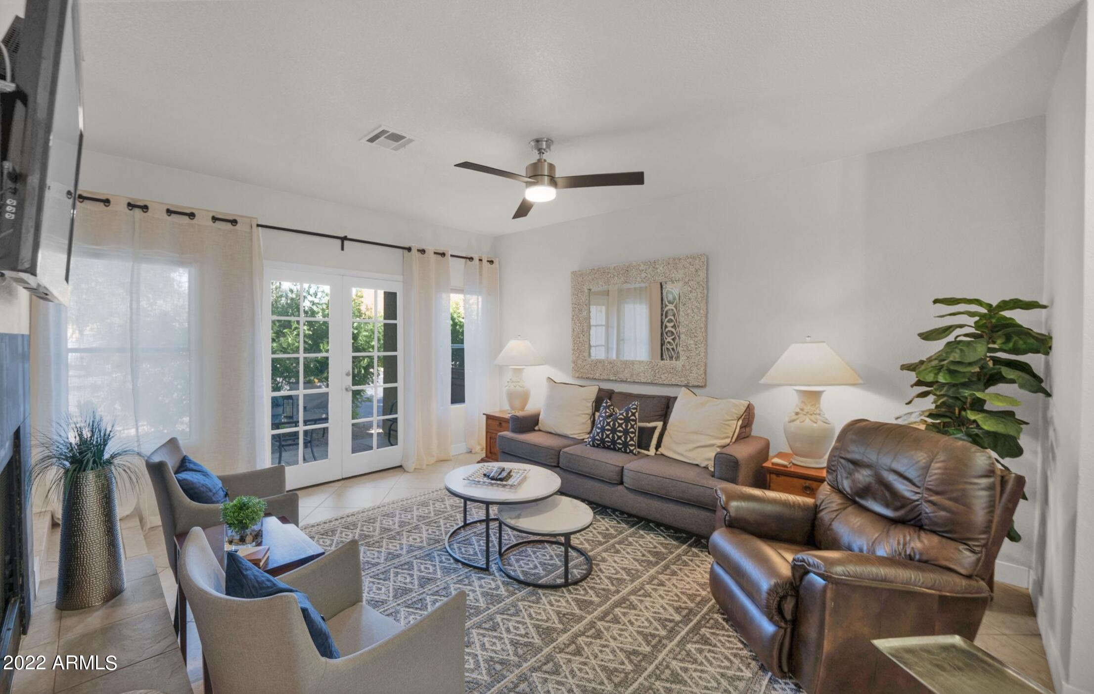 8787 E Mountain View Road 1055