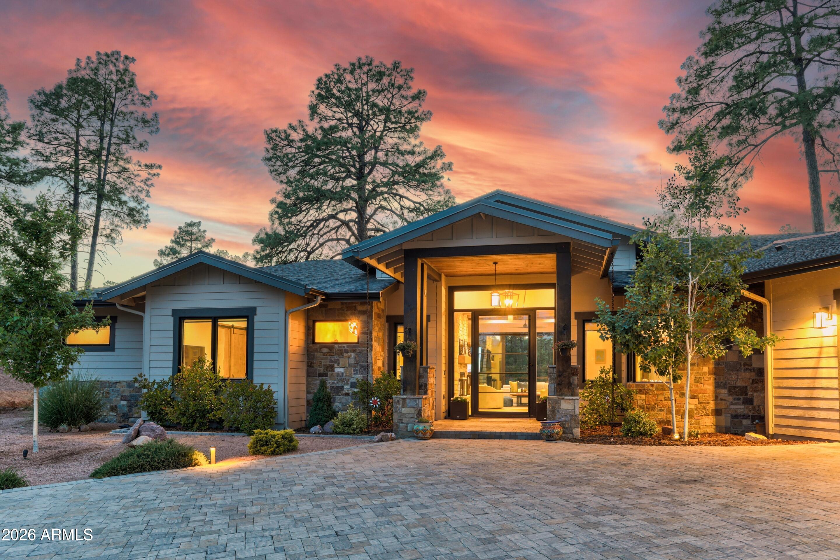 1802 E SENNA Point