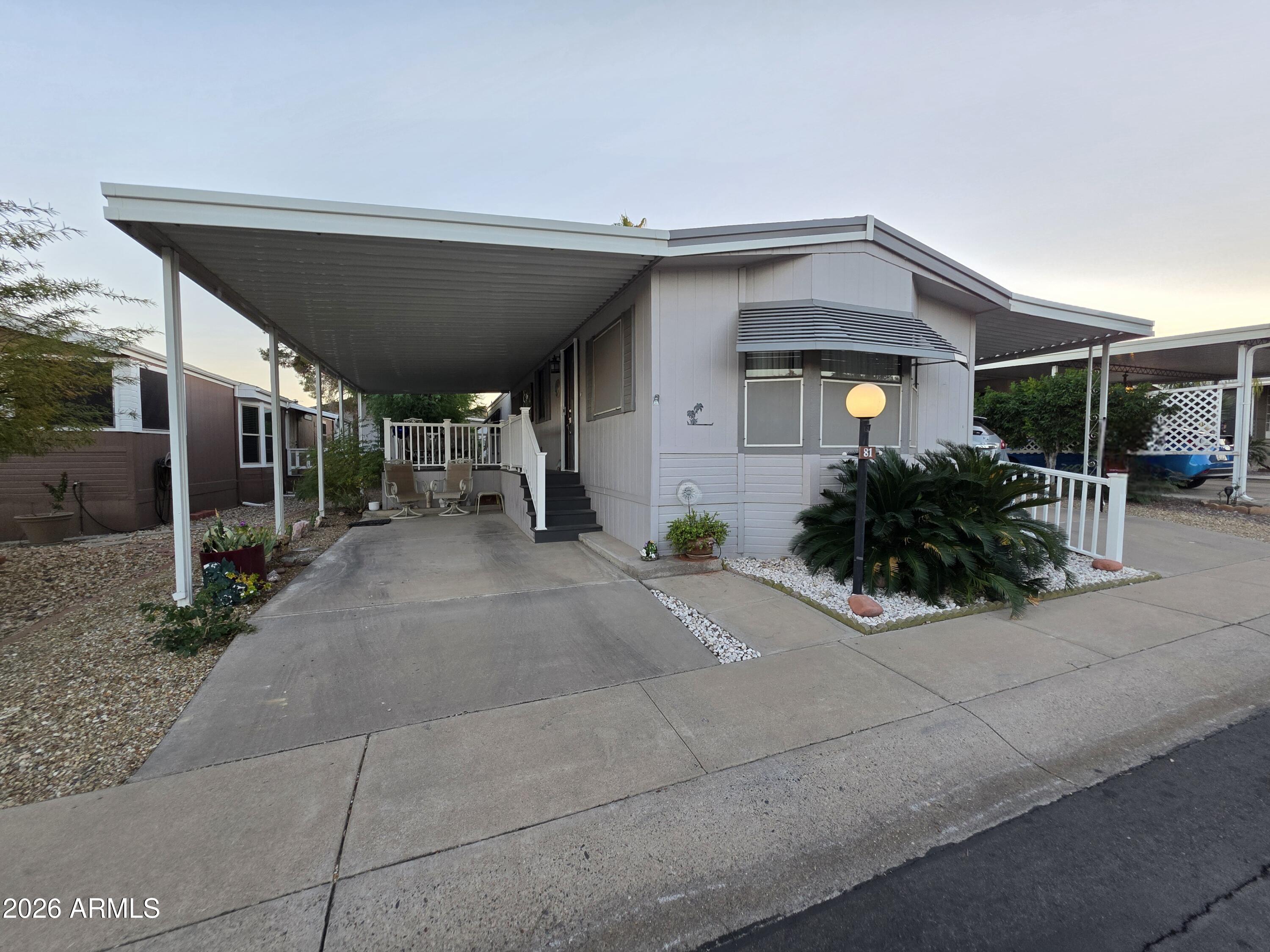 2233 E BEHREND Drive 81