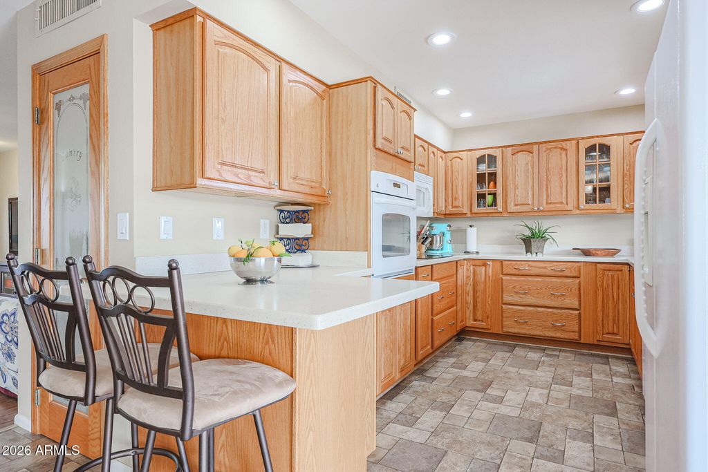 Photo of 9701 W Greenway Road, Sun City, AZ 85351 (MLS # 6952737)