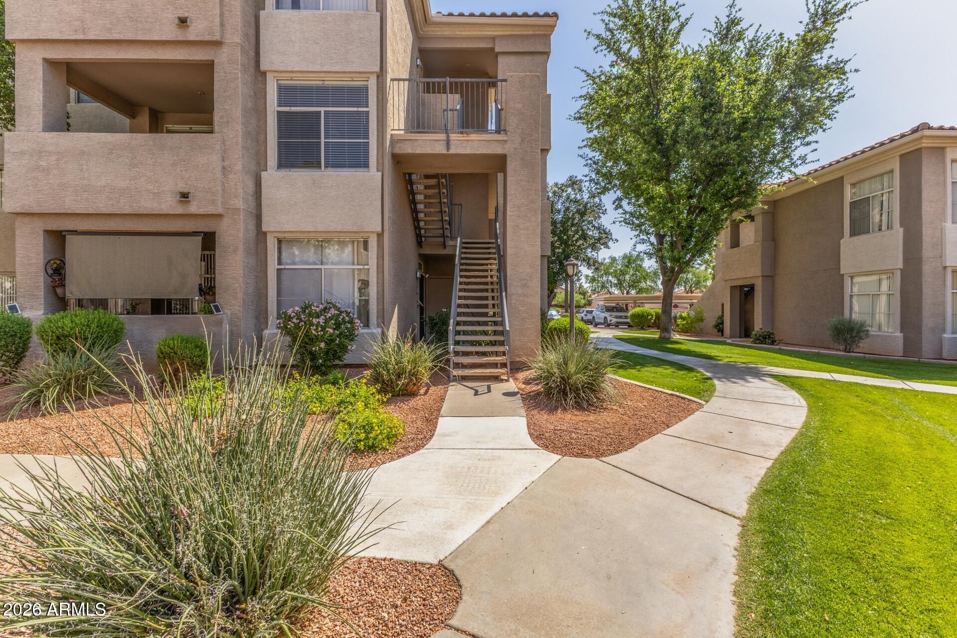 3830 E LAKEWOOD Parkway E 2057