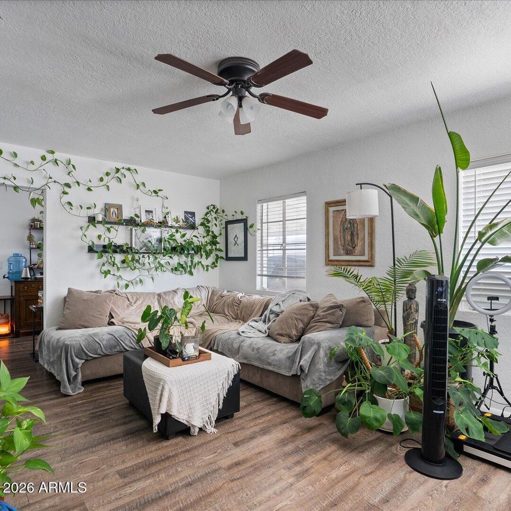 Photo of 449 N Drew Street E, Mesa, AZ 85201 (MLS # 7001964)