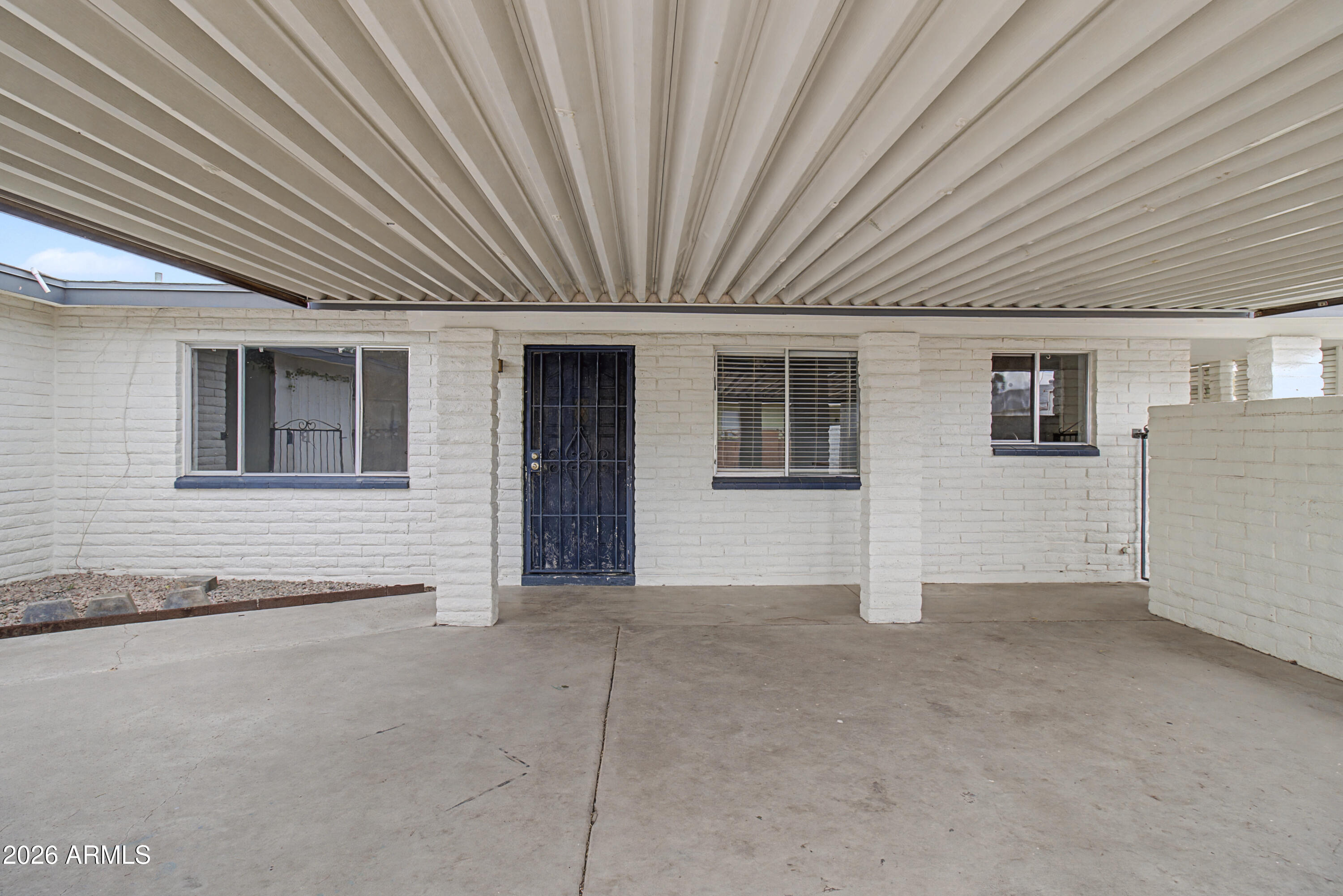 1129 N WEDGEWOOD Circle