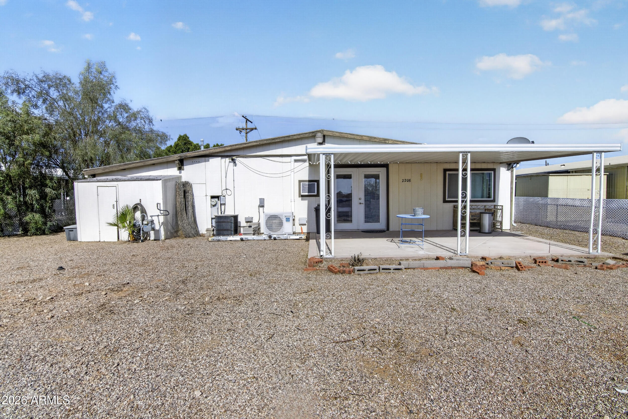 SUPERSTITION VISTA MOBILE ESTATES - Residential