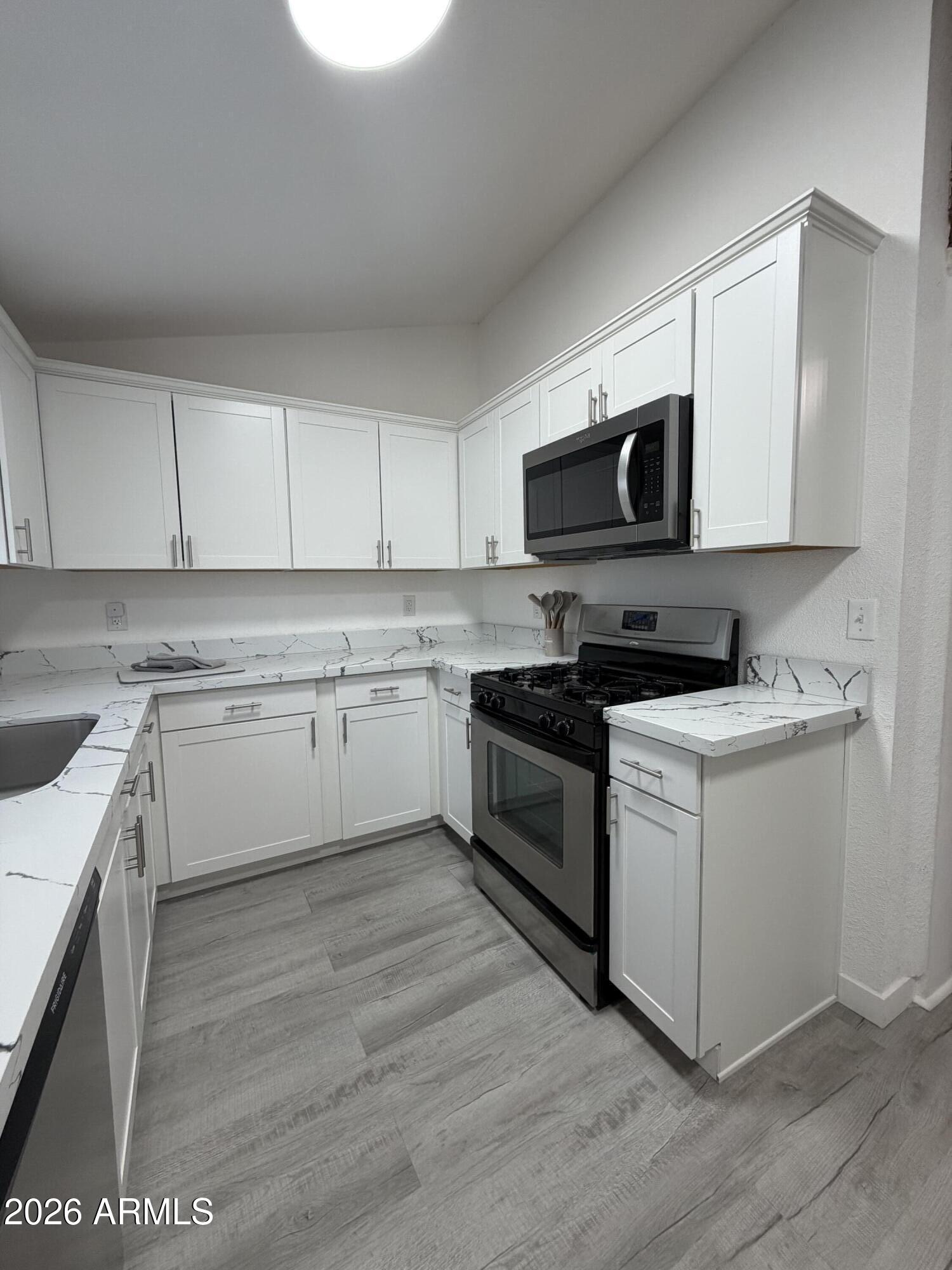 360 W PINAL Street