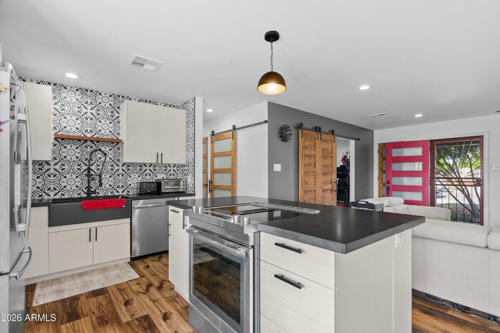 Photo of 7647 E Catalina Drive, Scottsdale, AZ 85251 (MLS # 6972502)