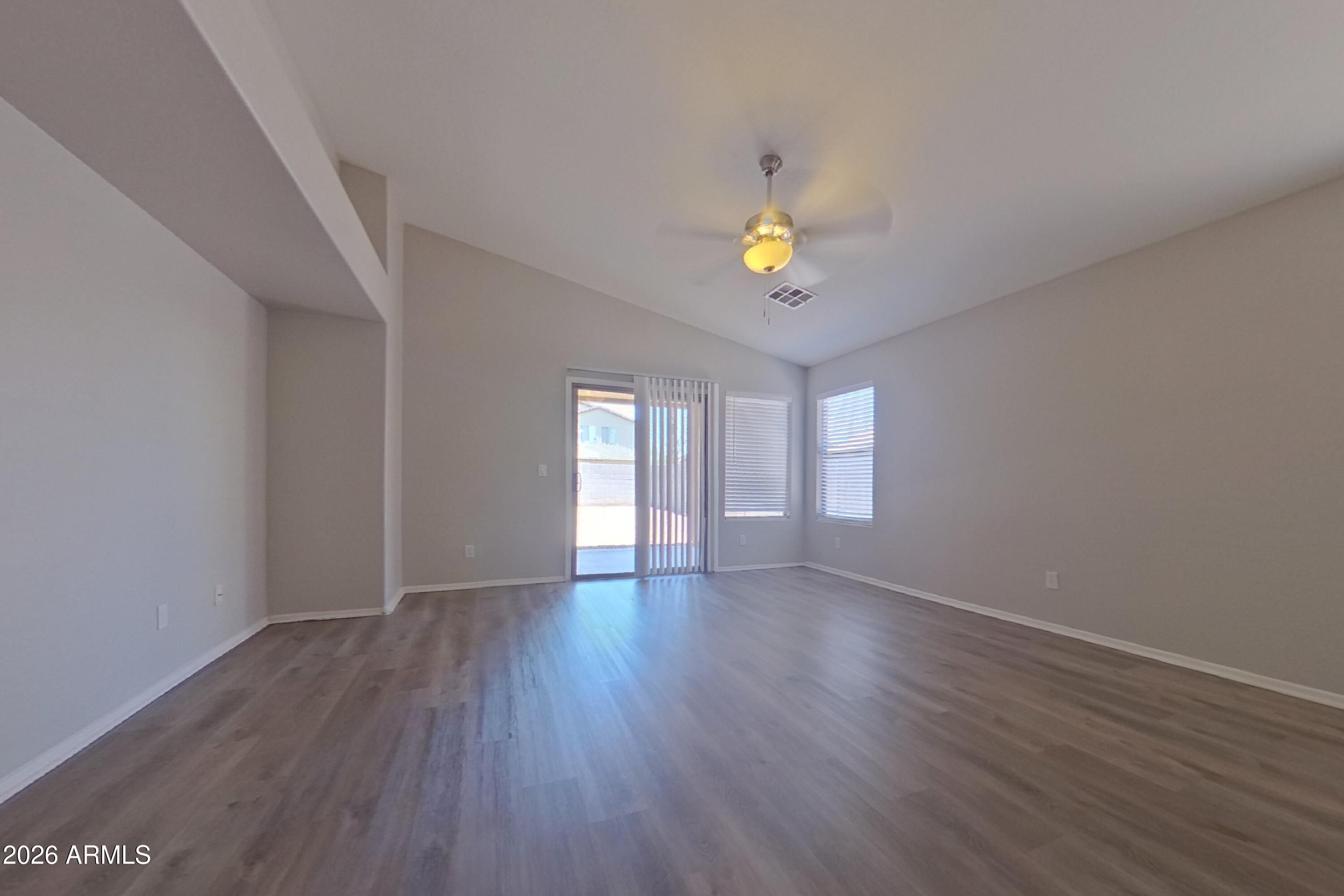 2215 S 83RD Lane