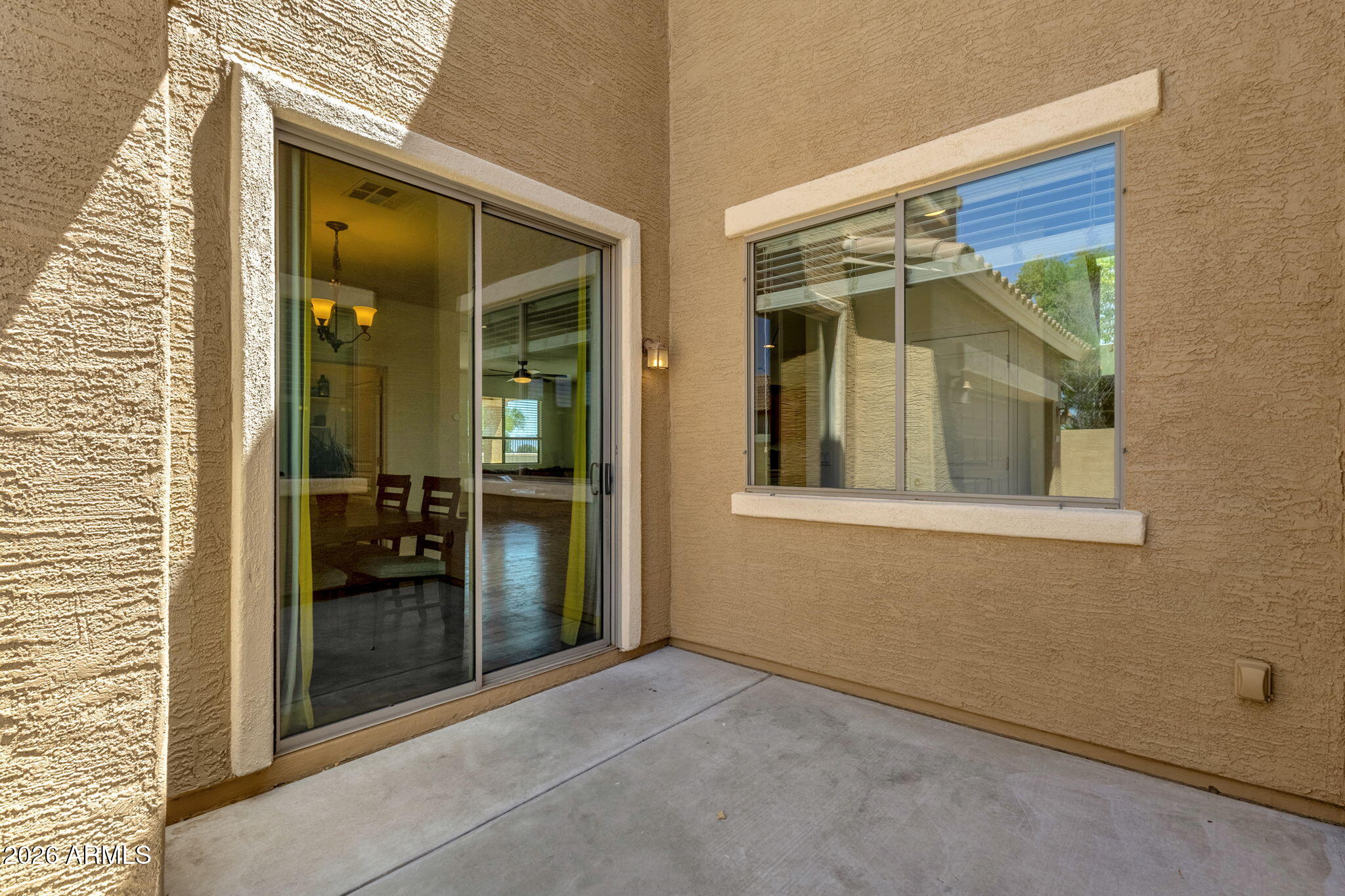 21592 E ROUNDUP Court