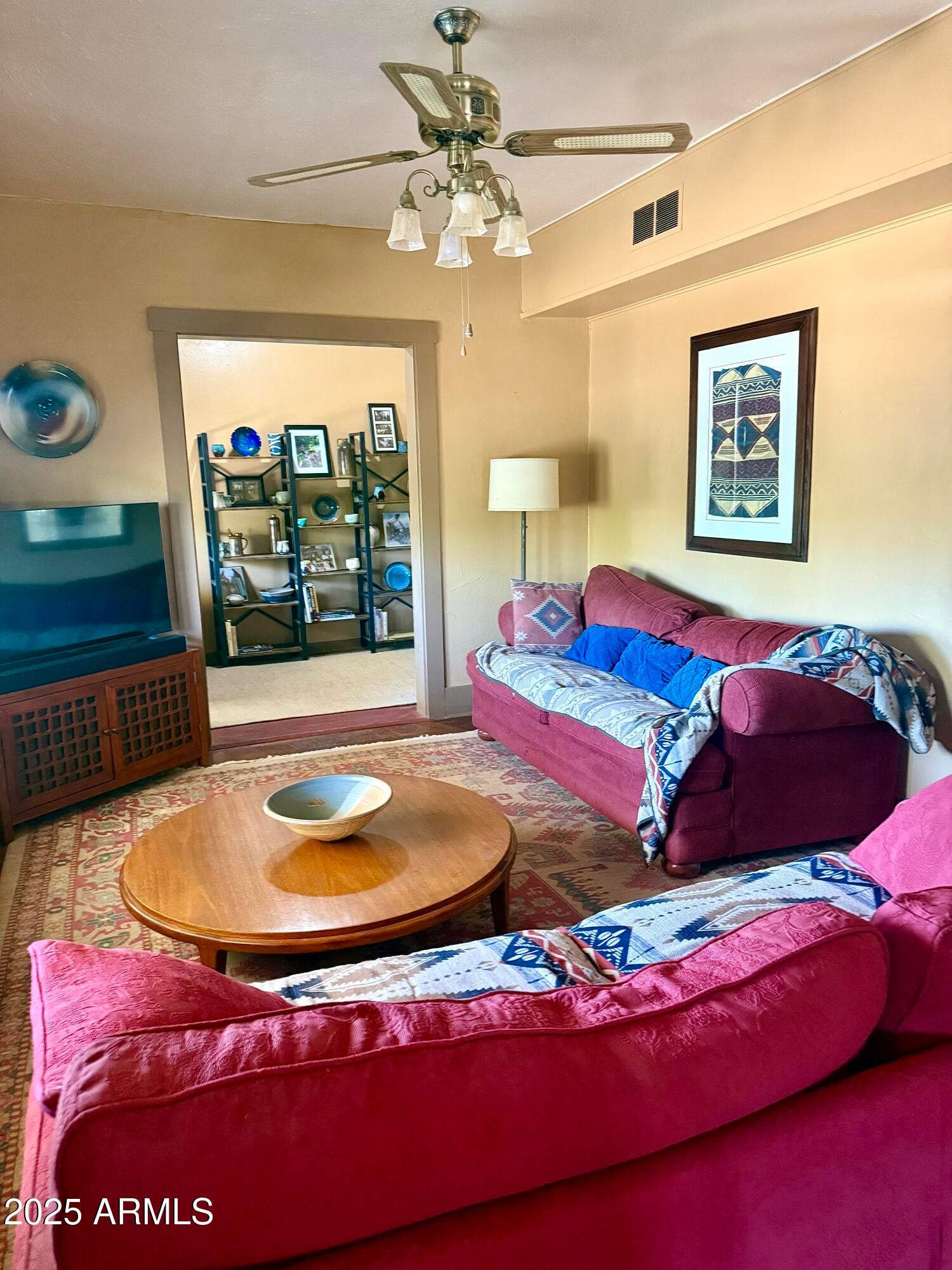 340 W LA MINA Avenue