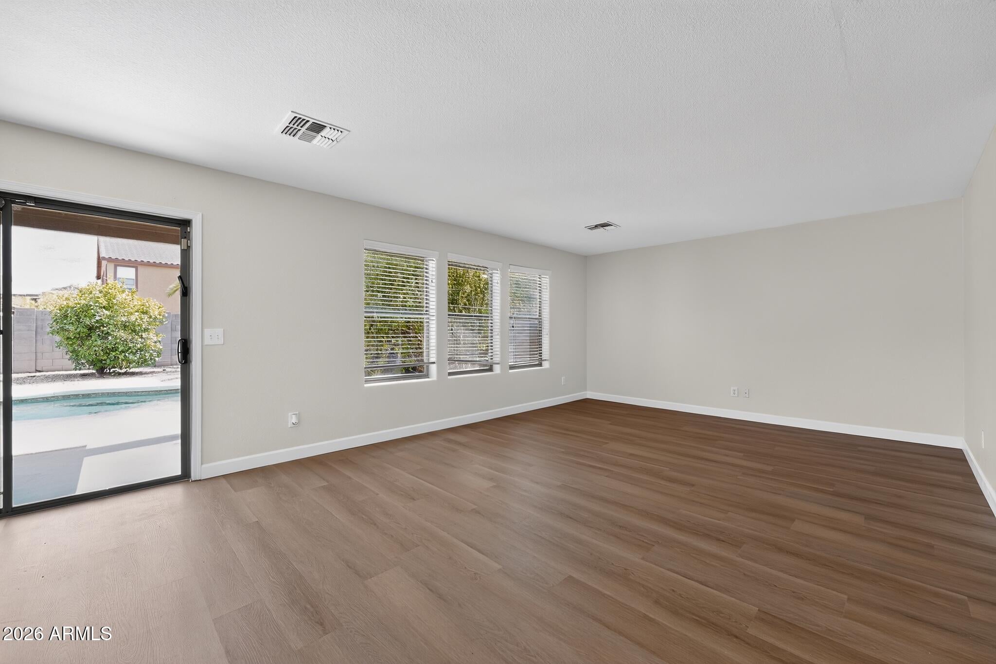 789 E COWBOY COVE Trail