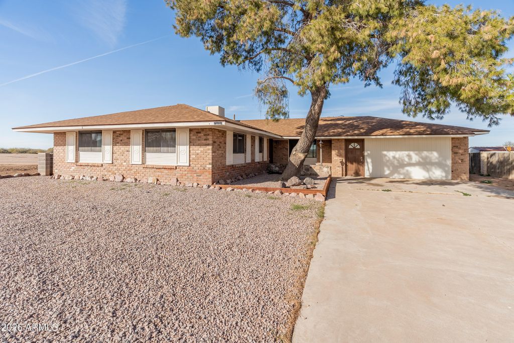 Photo of 25050 W Boone Drive, Casa Grande, AZ 85193 (MLS # 6972080)