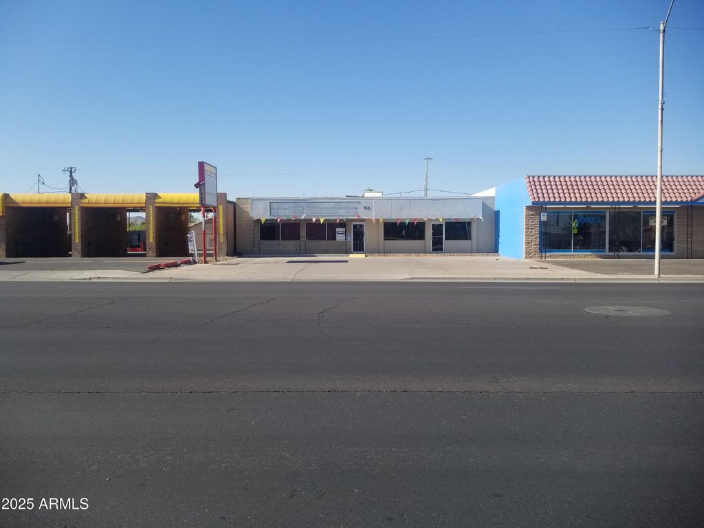 Photo of 711 E Florence Boulevard, Casa Grande, AZ 85122 (MLS # 6949972)