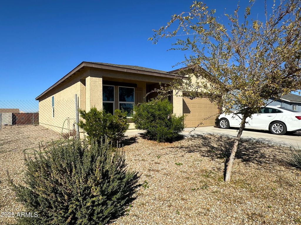 Photo of 14852 S Diablo Road, Arizona City, AZ 85123 (MLS # 6960275)