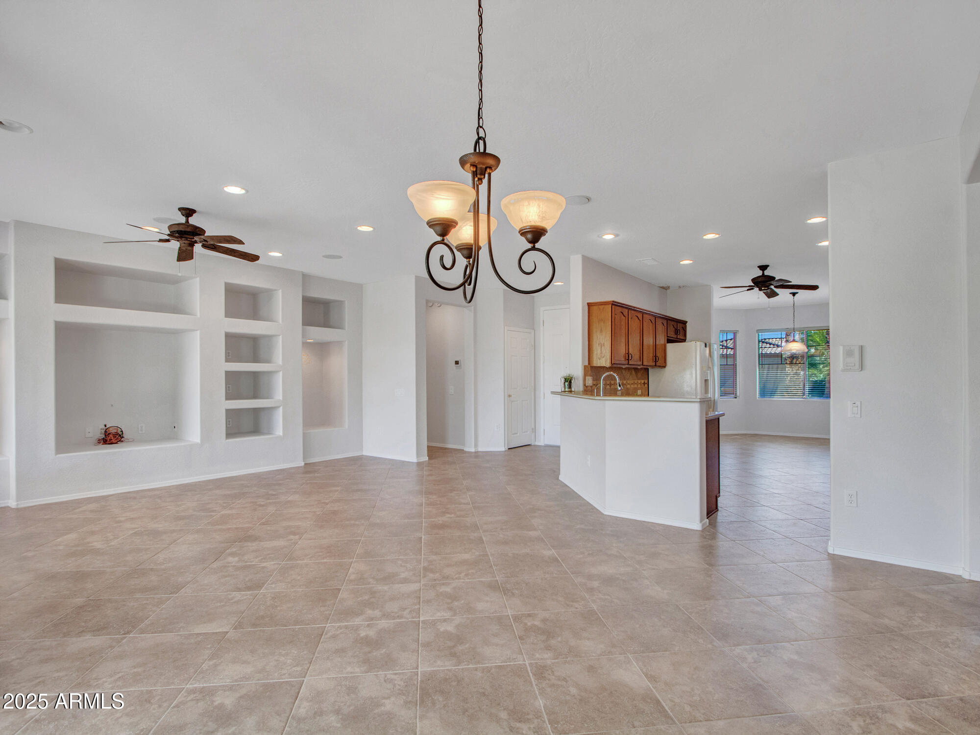 Surprise, Arizona 85387, United States, 3 Bedrooms Bedrooms, ,2 BathroomsBathrooms,Residential,Active,213991