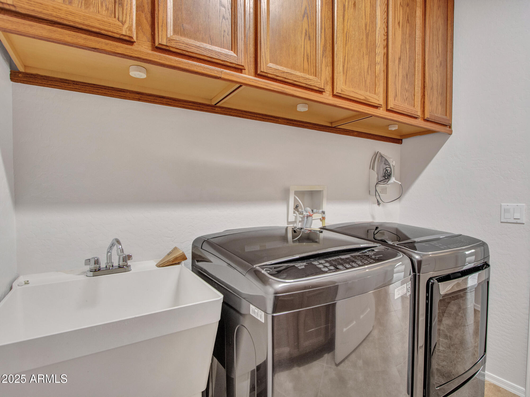 Surprise, Arizona 85387, United States, 3 Bedrooms Bedrooms, ,2 BathroomsBathrooms,Residential,Active,213991