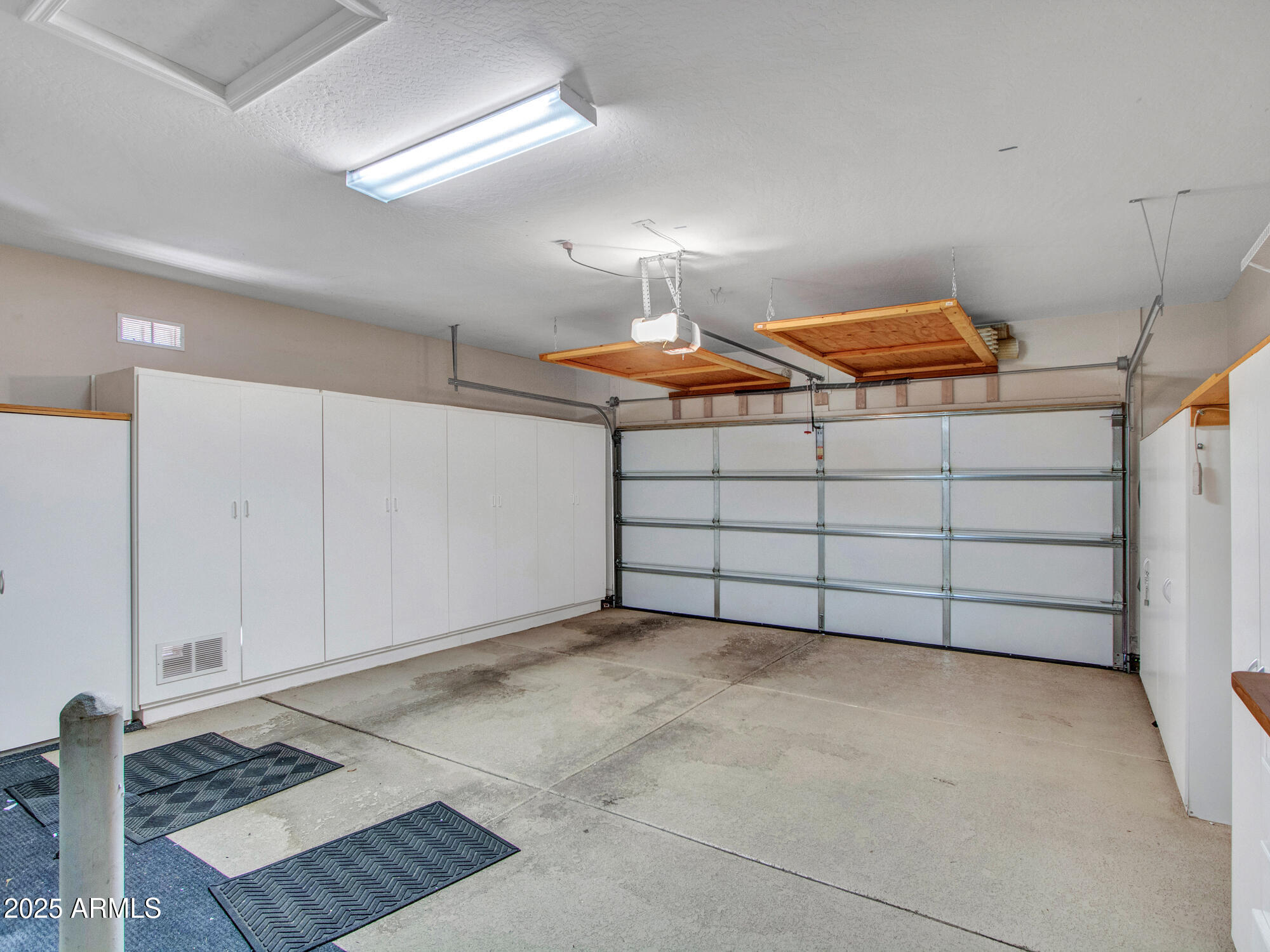 Surprise, Arizona 85387, United States, 3 Bedrooms Bedrooms, ,2 BathroomsBathrooms,Residential,Active,213991