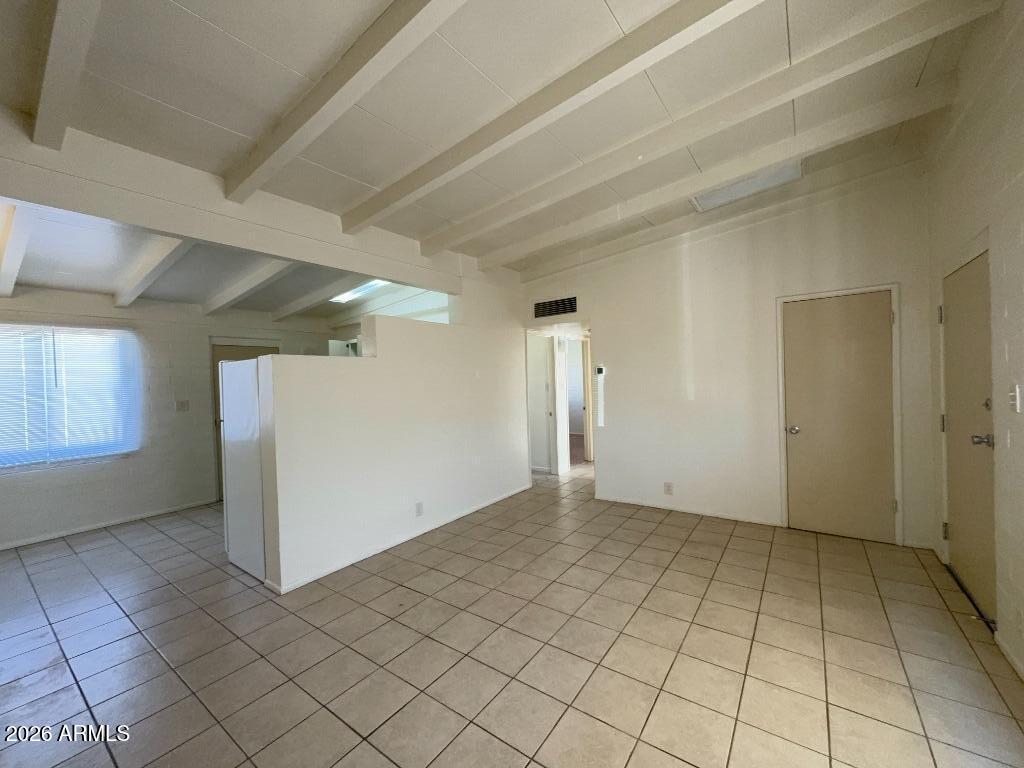 1800 E FRY Boulevard 7