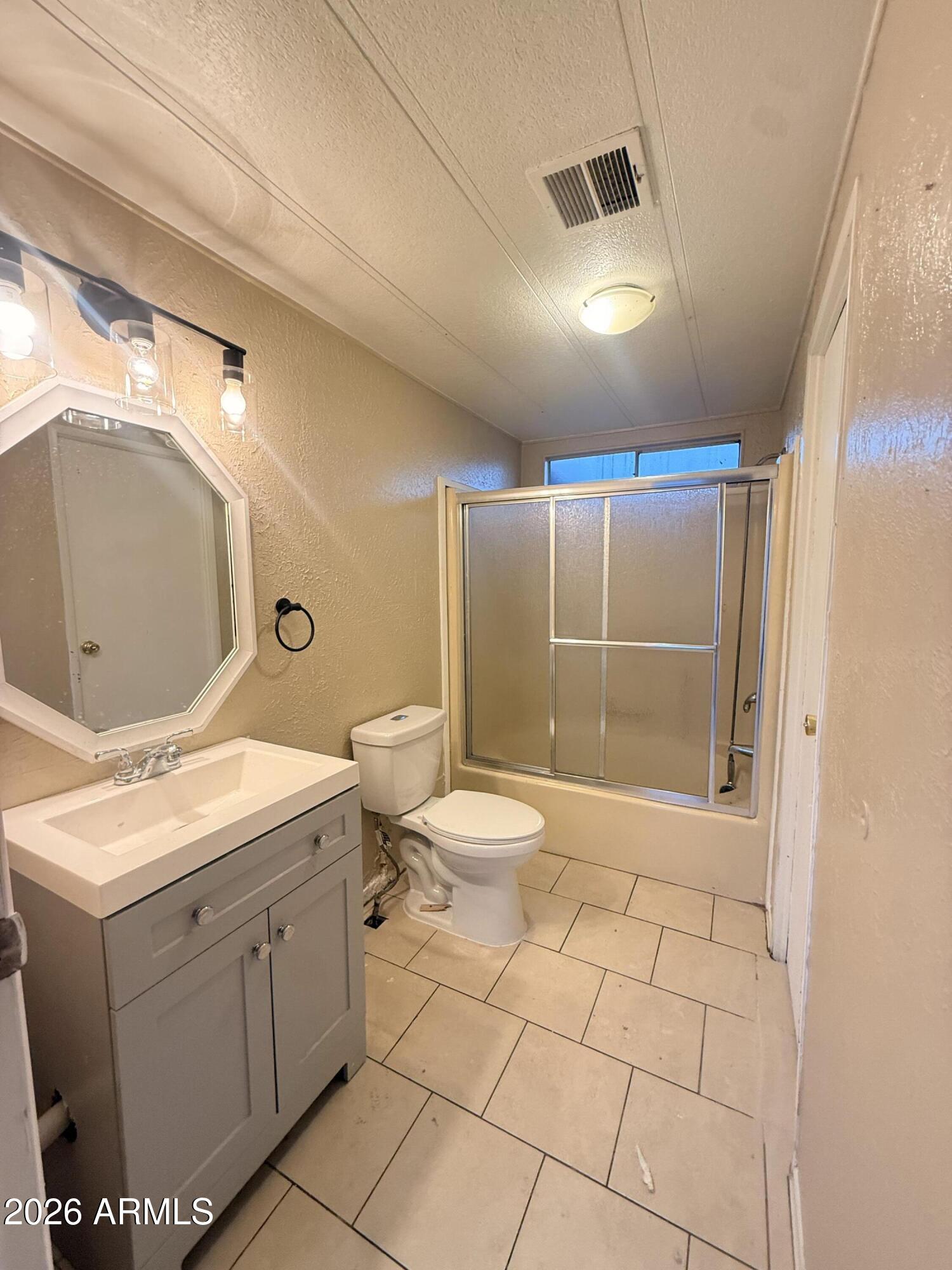 WOODFORD ADDITION BLOCK 3 LOTS 110 - Residential