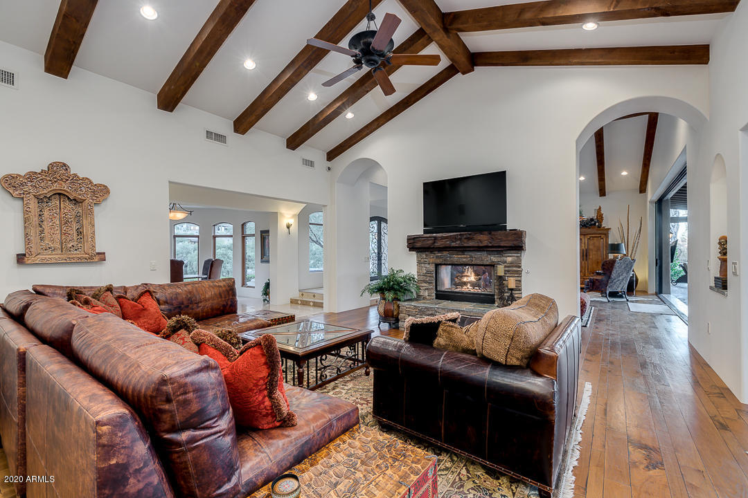 CLEARWATER HILLS - Residential