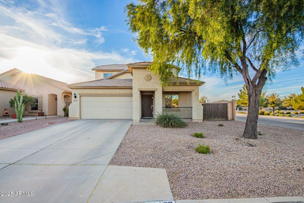 Photo of 18468 N Comet Trail, Maricopa, AZ 85138 (MLS # 6958573)