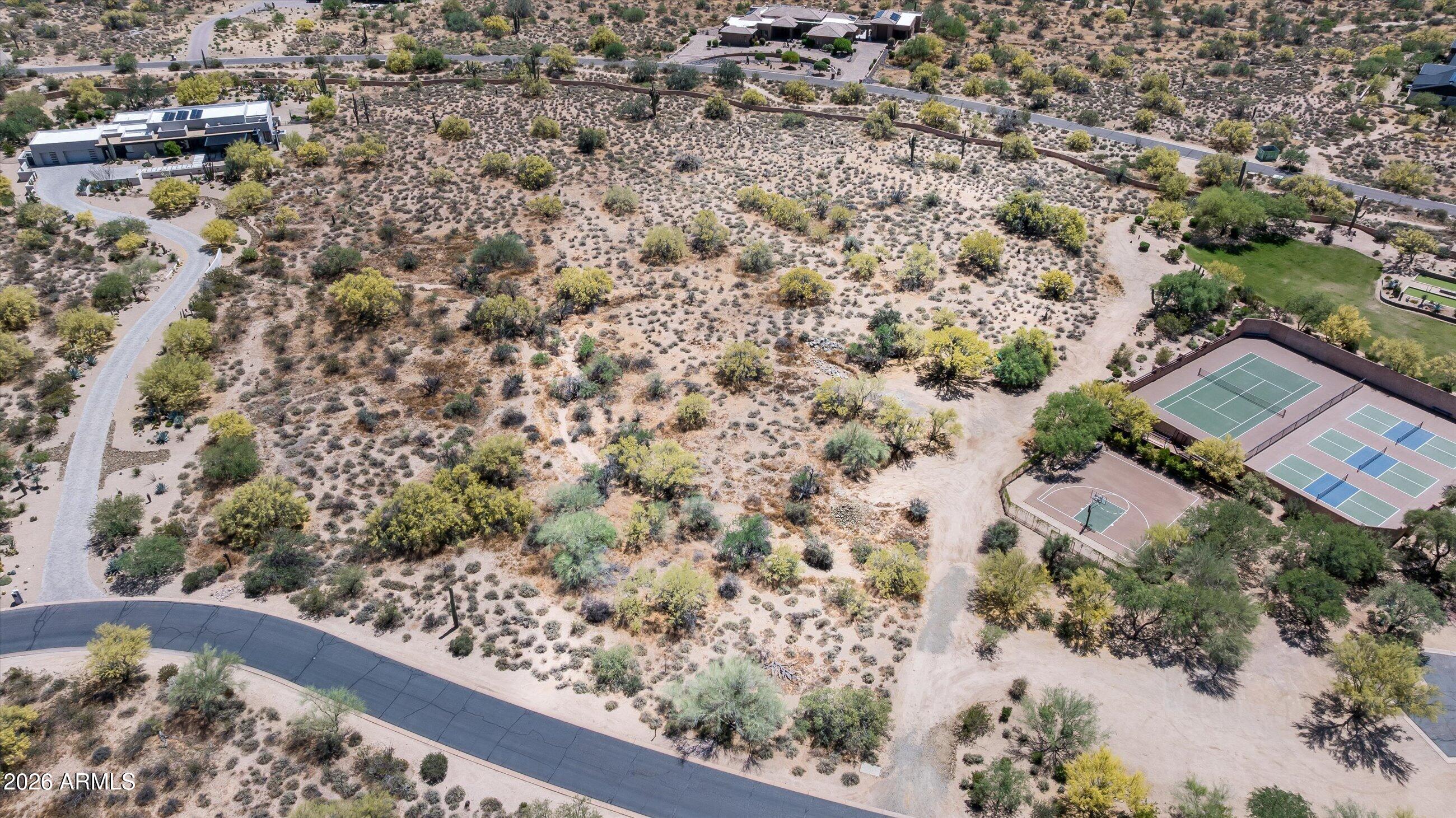 WHISPER ROCK UNIT 4 - Land
