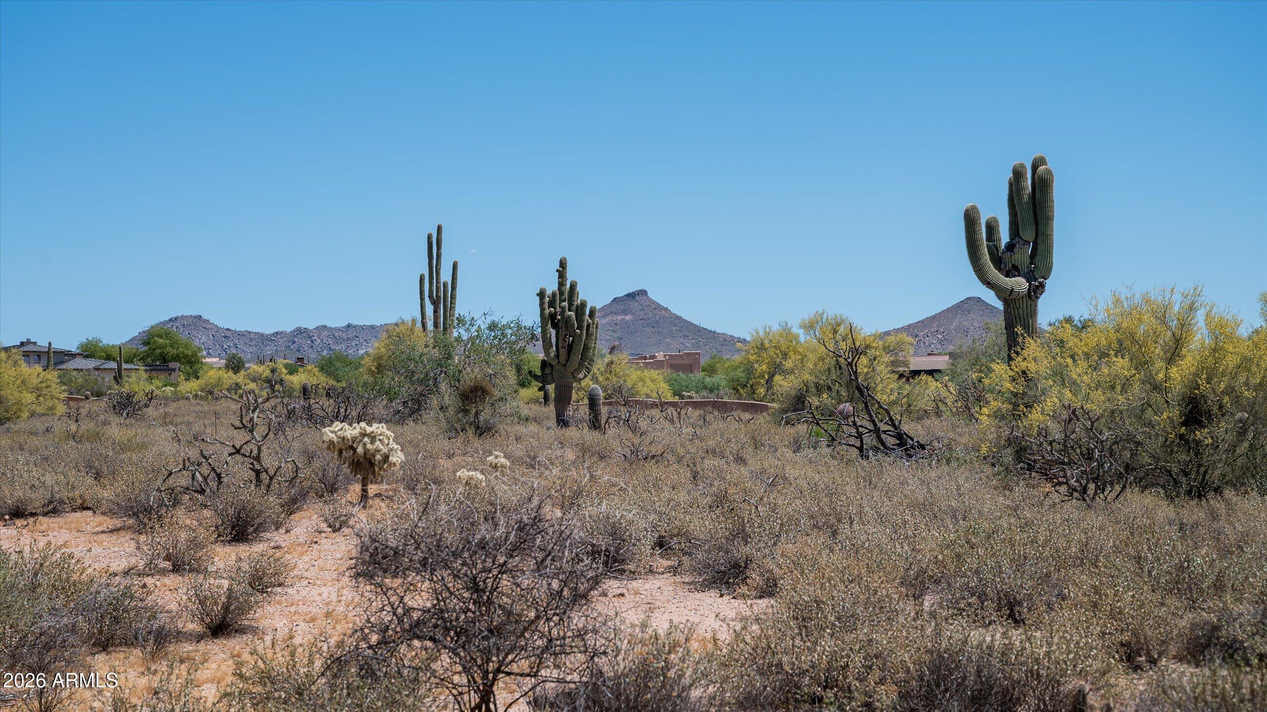 WHISPER ROCK UNIT 4 - Land