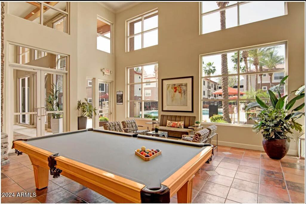 411 E Indian School Road 1W