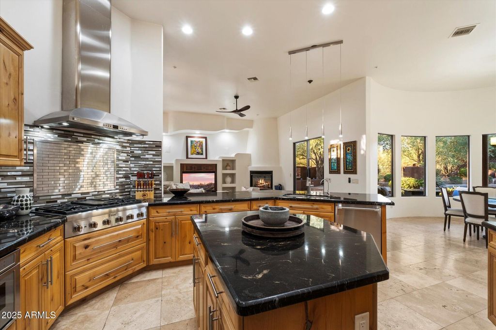 Photo of 25555 N Wrangler Road, Scottsdale, AZ 85255 (MLS # 6920248)