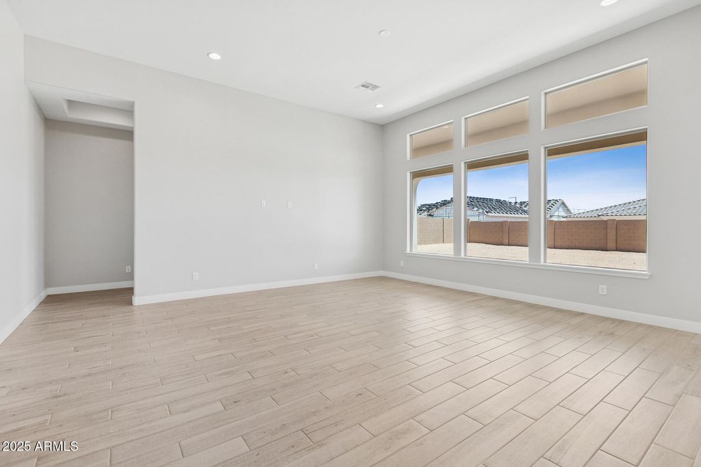Photo of 6859 N 190th Drive, Waddell, AZ 85355 (MLS # 6826334)