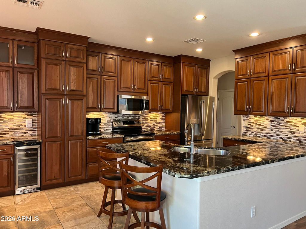 Photo of 1735 W Glenhaven Drive, Phoenix, AZ 85045 (MLS # 7029346)